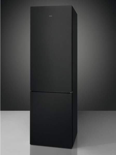 Frigorifico Combi AEG RCB736D7MG 201x60cm No Frost D Negro mate