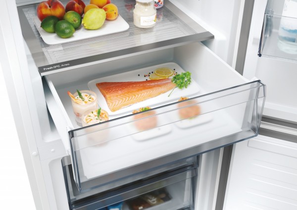 Frigorífico Combi Candy CNCQ2T618EW 185x60cm No Frost E Blanco