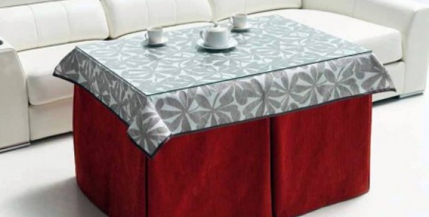 La mesa camilla, el mueble que no pasa de moda.
